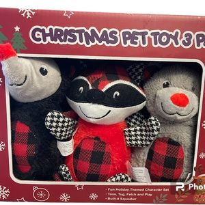 Bandit Mischief Plaid Christmas Holiday Dog Toy lot - Gift Box